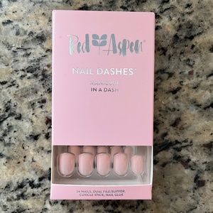 🆕 Red Aspen Nail Dashes